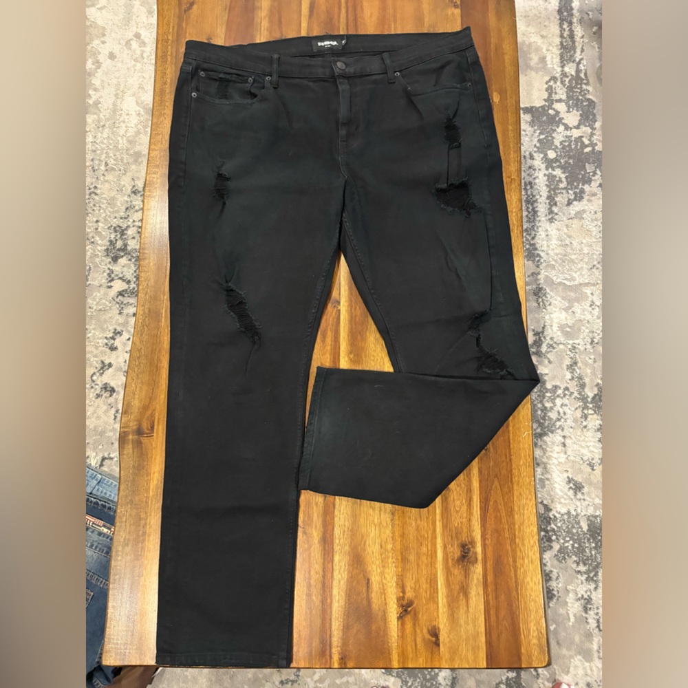 RSQ Men's Black Slim Taper Jeans 38x32